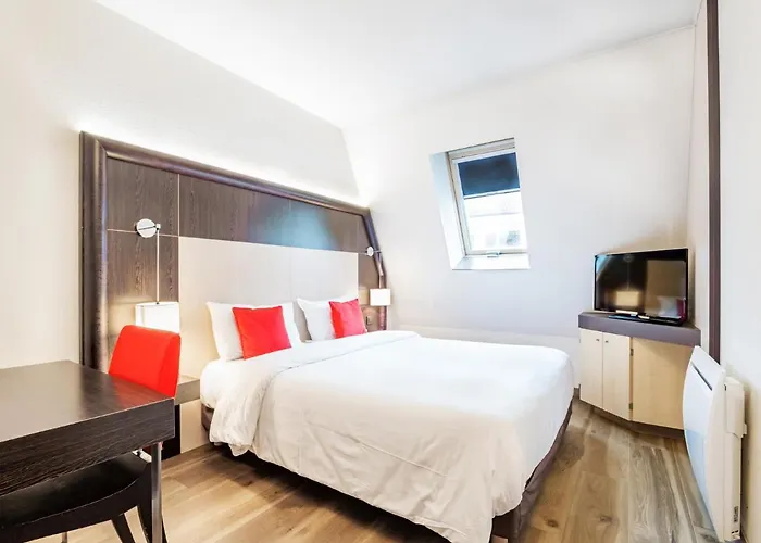 Places to Stay in Annecy