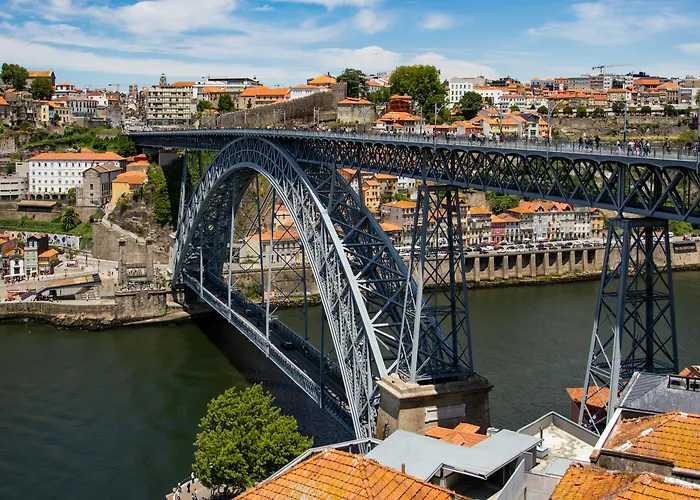 Hoteles Baratos en Oporto 