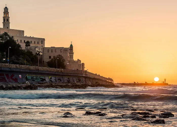 Alma Boutique Hotel & Lounge Tel Aviv 4 star