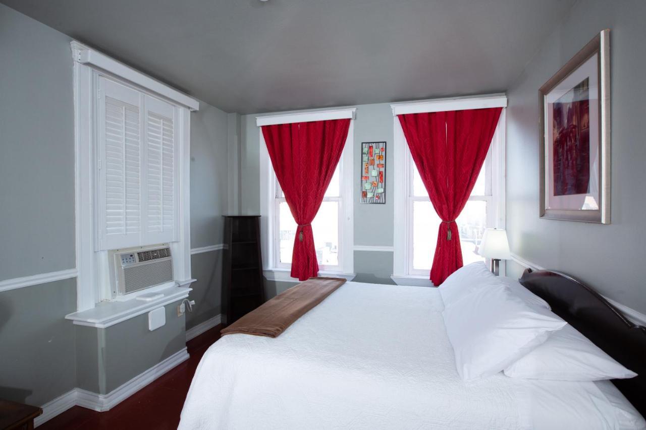 Deluxe King Room,1015608769:JPEG