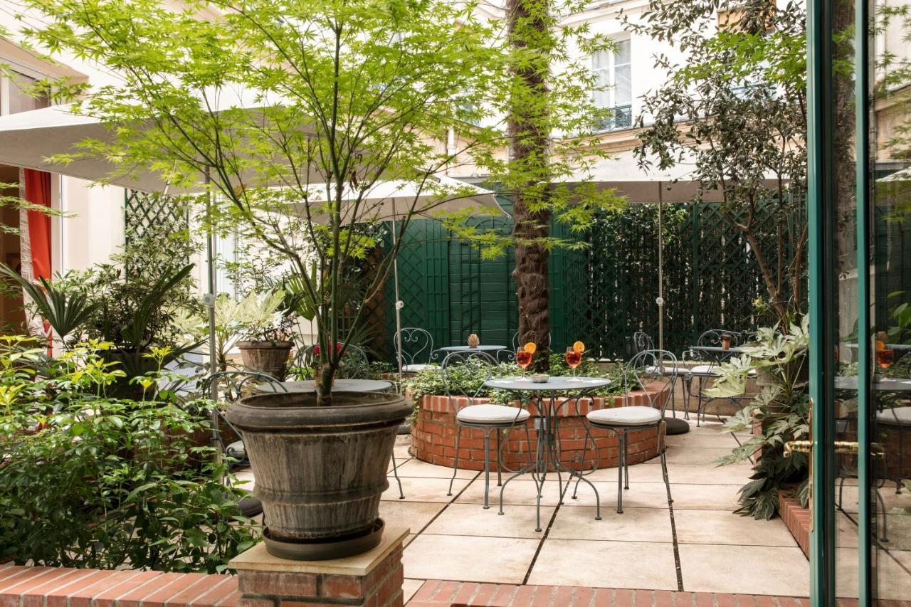 Habitación Familiar con vistas al jardín