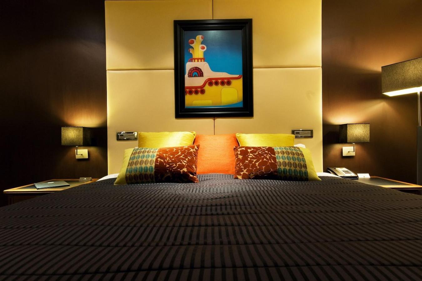 Quarto Duplo Deluxe