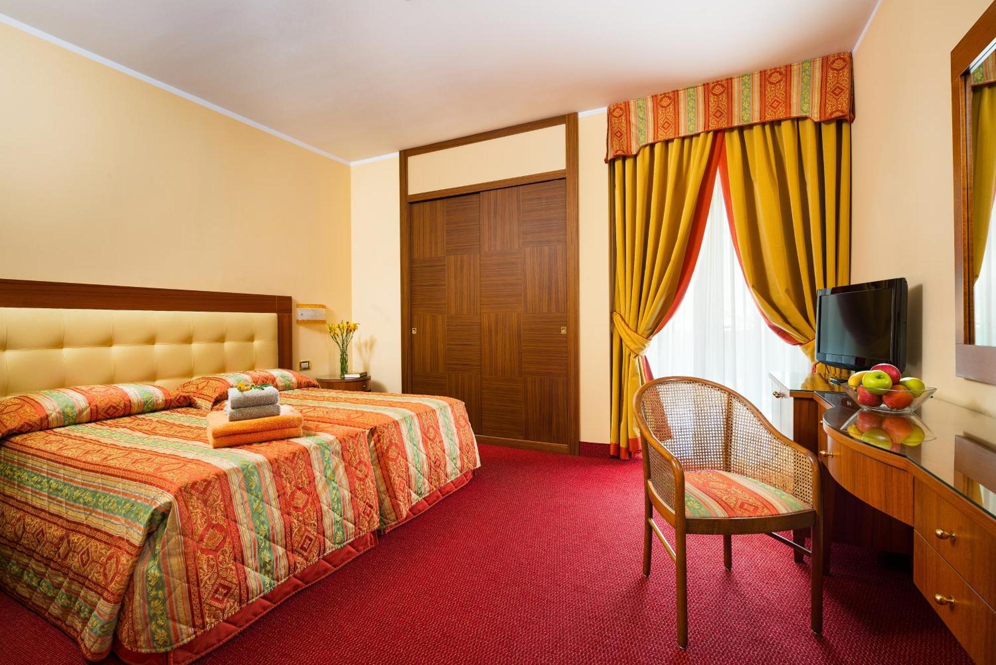 Chambre Double ou Lits Jumeaux