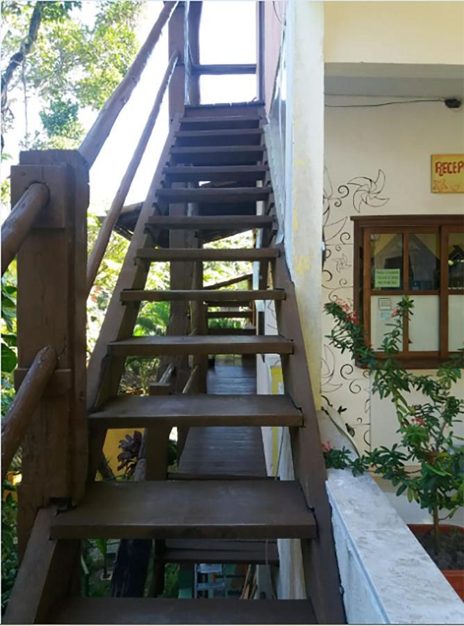 Apartamento com Varanda