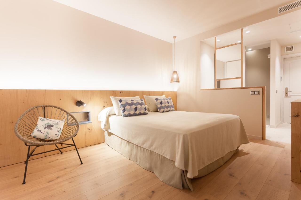 Deluxe Room,1011185992:JPEG