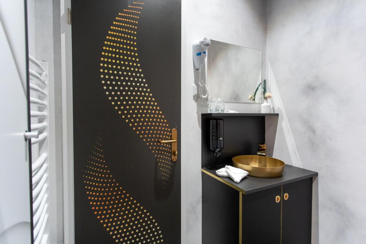 Lit Simple dans Dortoir de 4 Lits