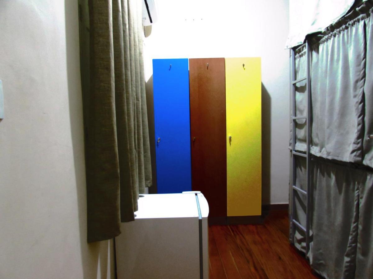 Cama em Beliche em Dormitório Masculino
