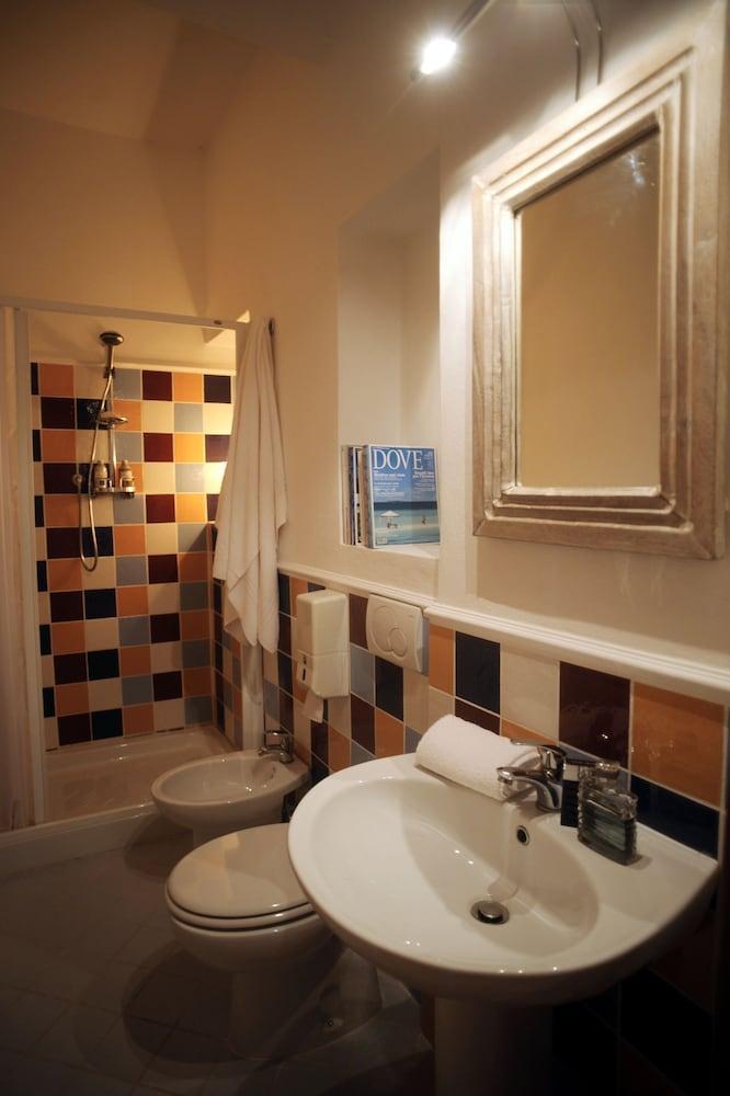 Classic Quadruple Room,75519155:JPEG