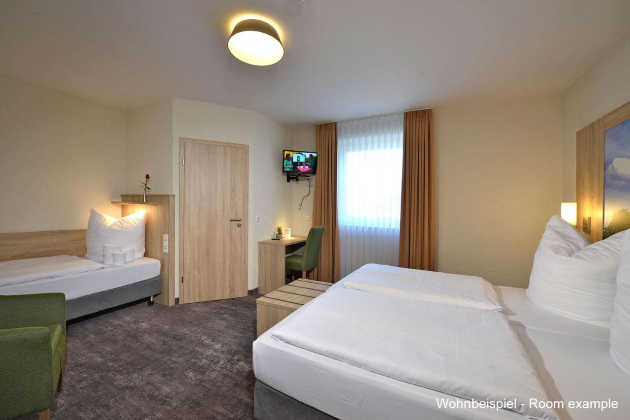 Double or Twin Room,1021590373:JPEG