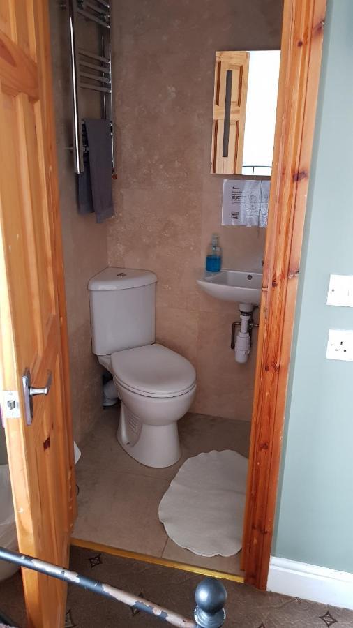 Chambre Lits Jumeaux avec Salle de Bains