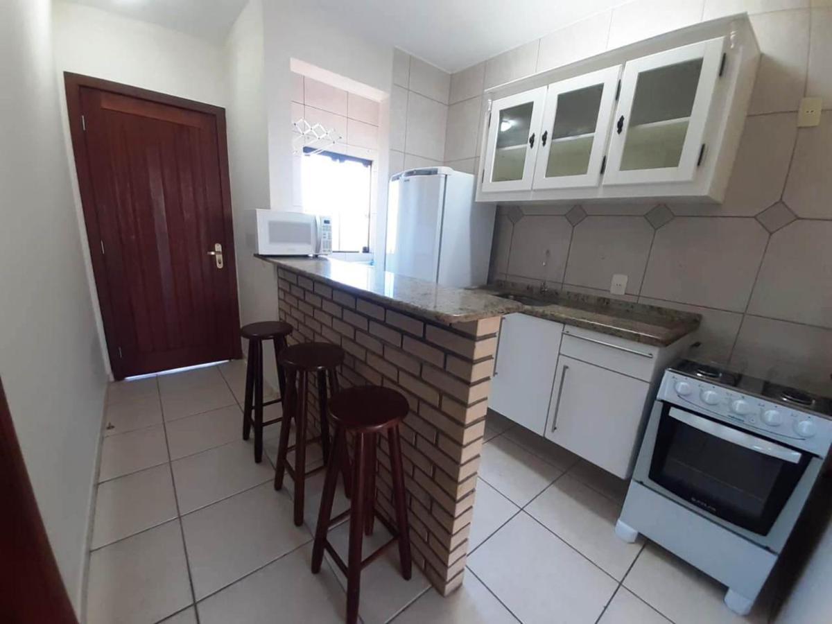 Apartamento com Varanda