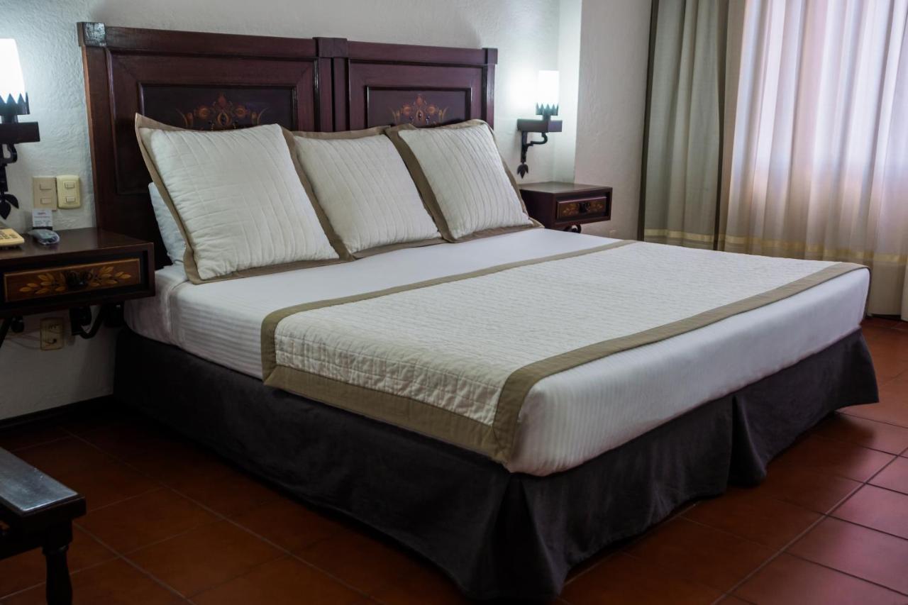 Habitación Estándar con 2 camas dobles