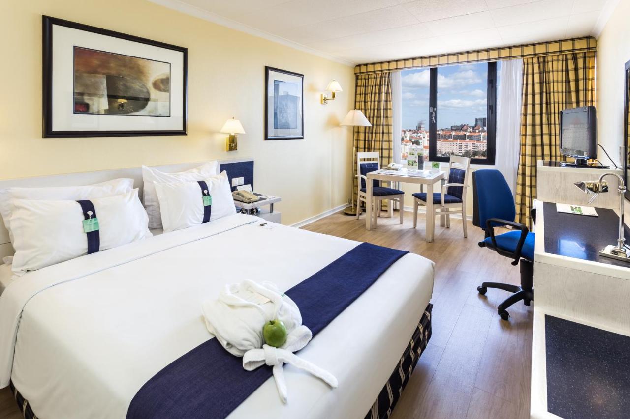 Standard Double Room,1061427091:JPEG