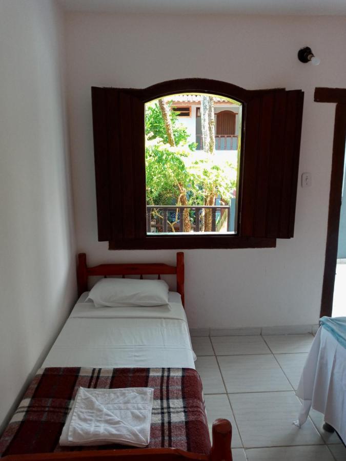 Quarto Triplo Básico