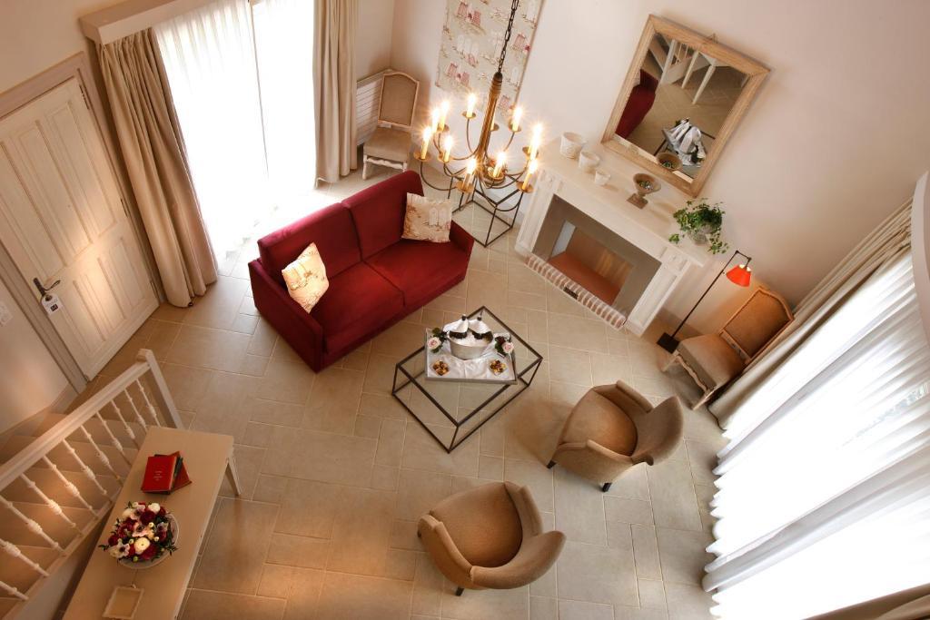 Manor Suite