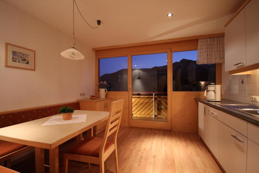 Apartment mit 2 Schlafzimmern (4-6 Erwachsene)
