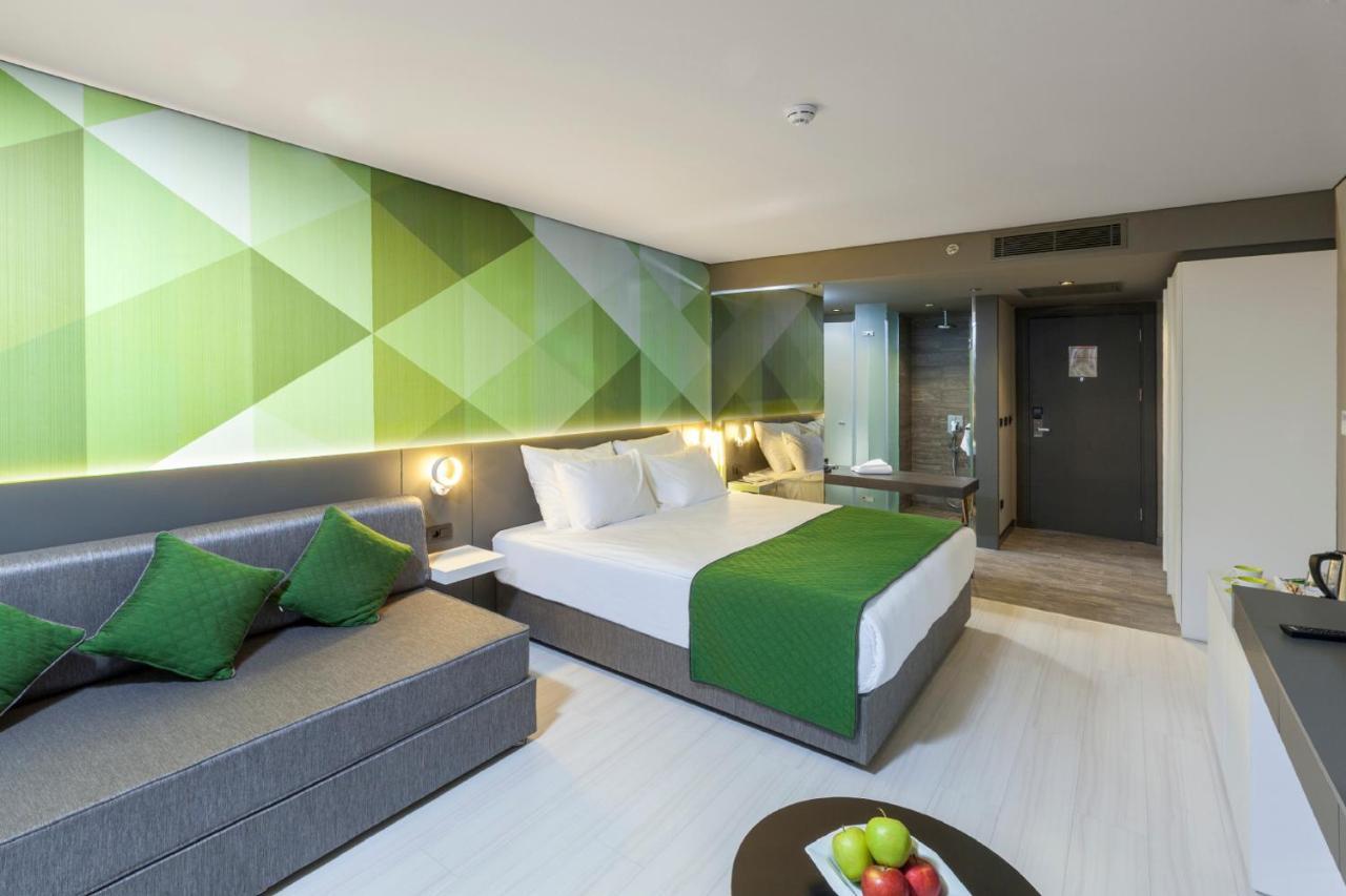Tweepersoonskamer met 1 of 2 Bedden en Uitzicht op Zee