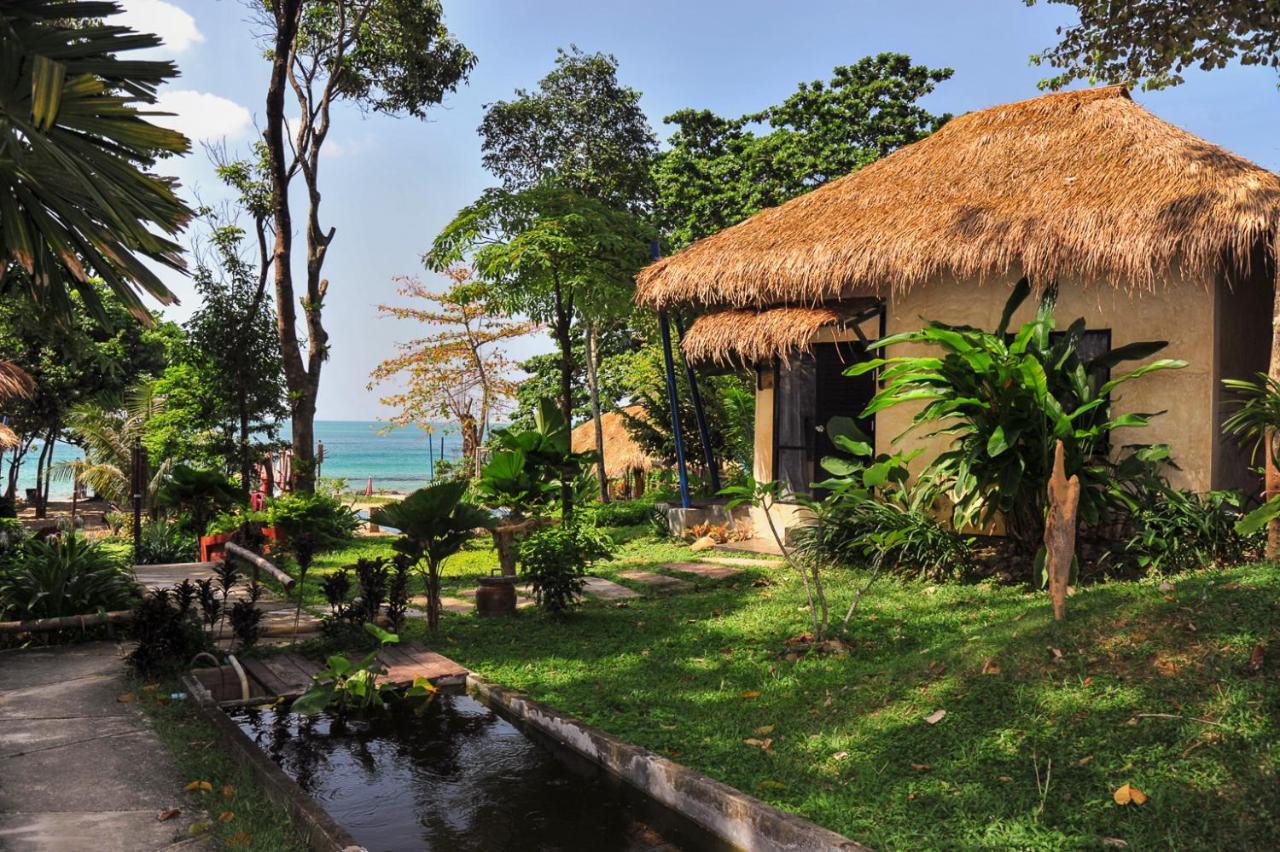 Deluxe Bungalow mit Gartenblick
