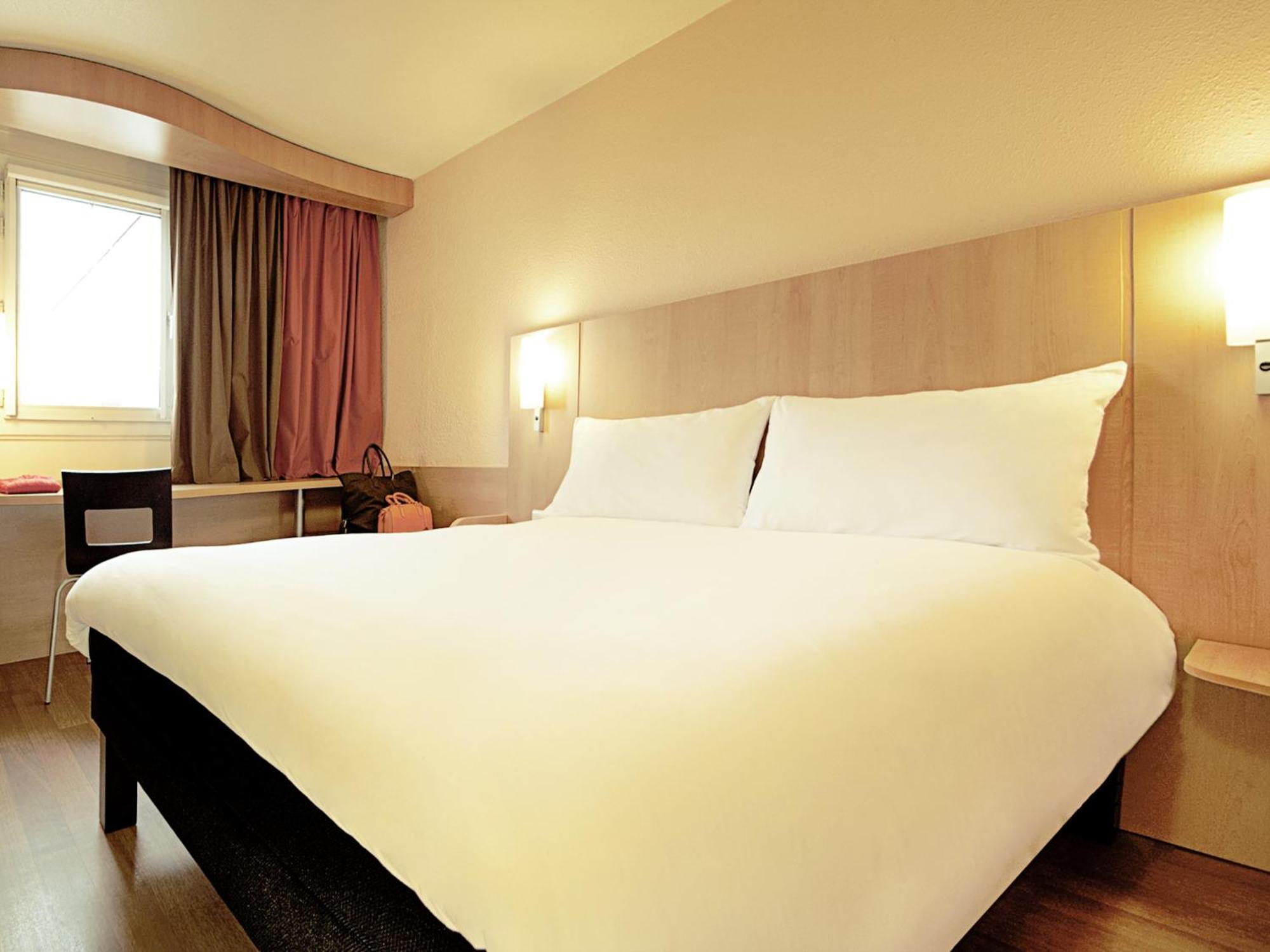 Quarto Duplo Standard
