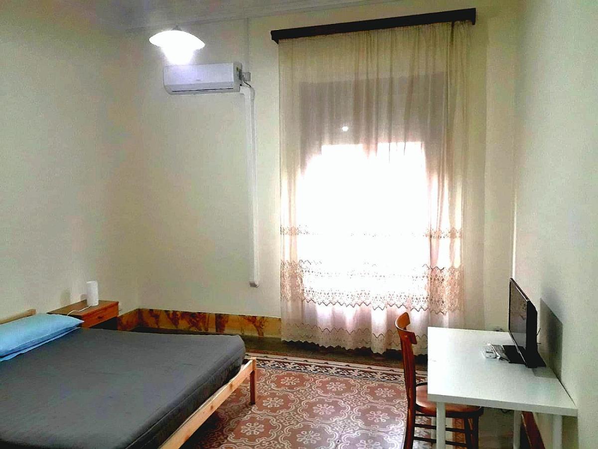 Camera Tripla Basic con Bagno in Comune