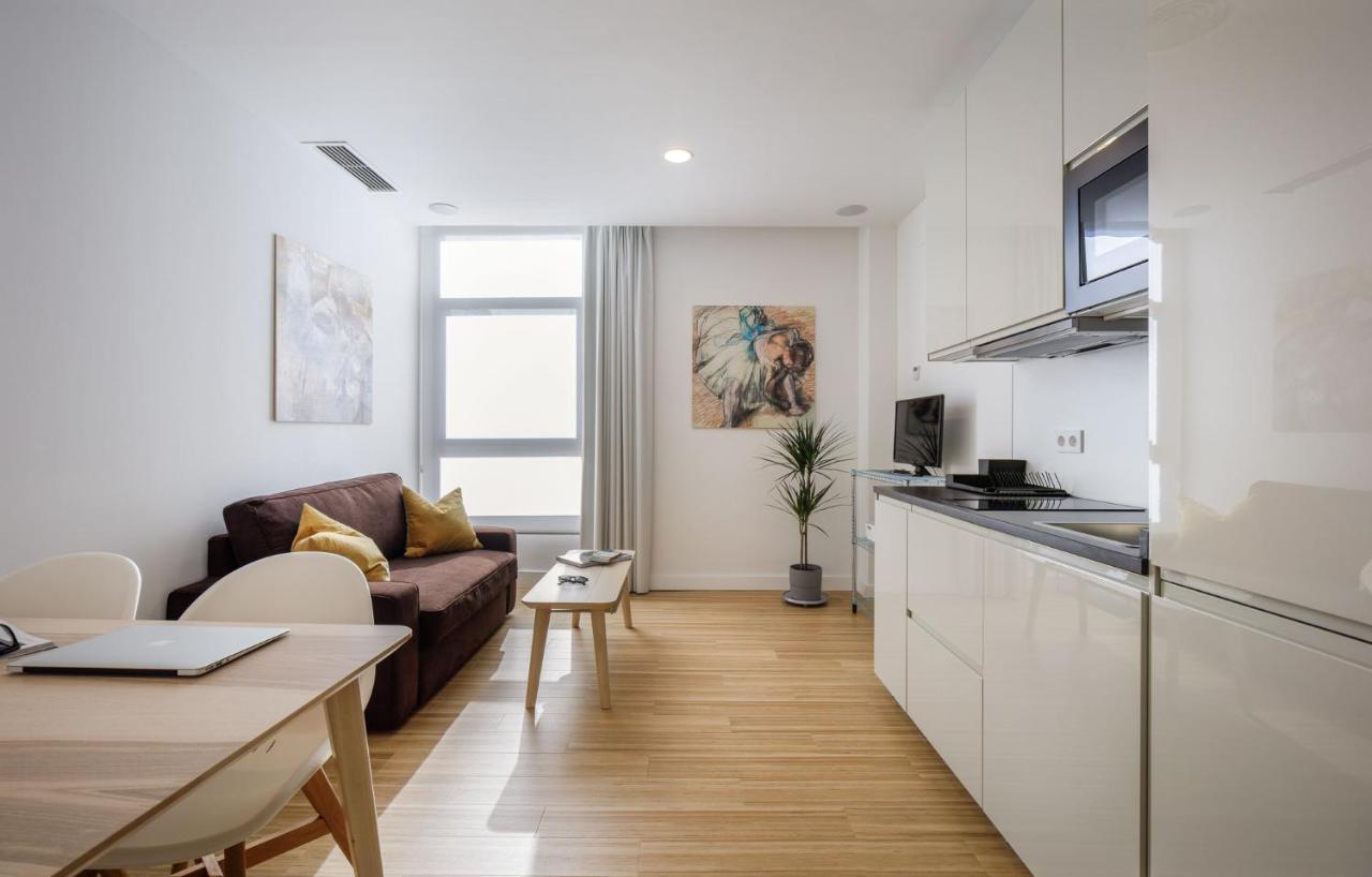 One-Bedroom Apartment,1035776644:JPEG