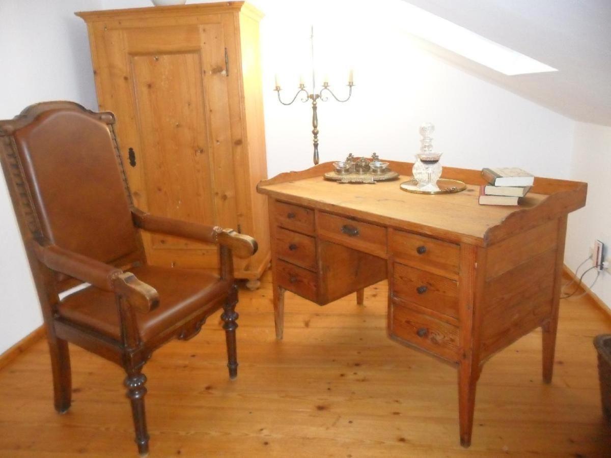 Studio-Apartment mit Balkon