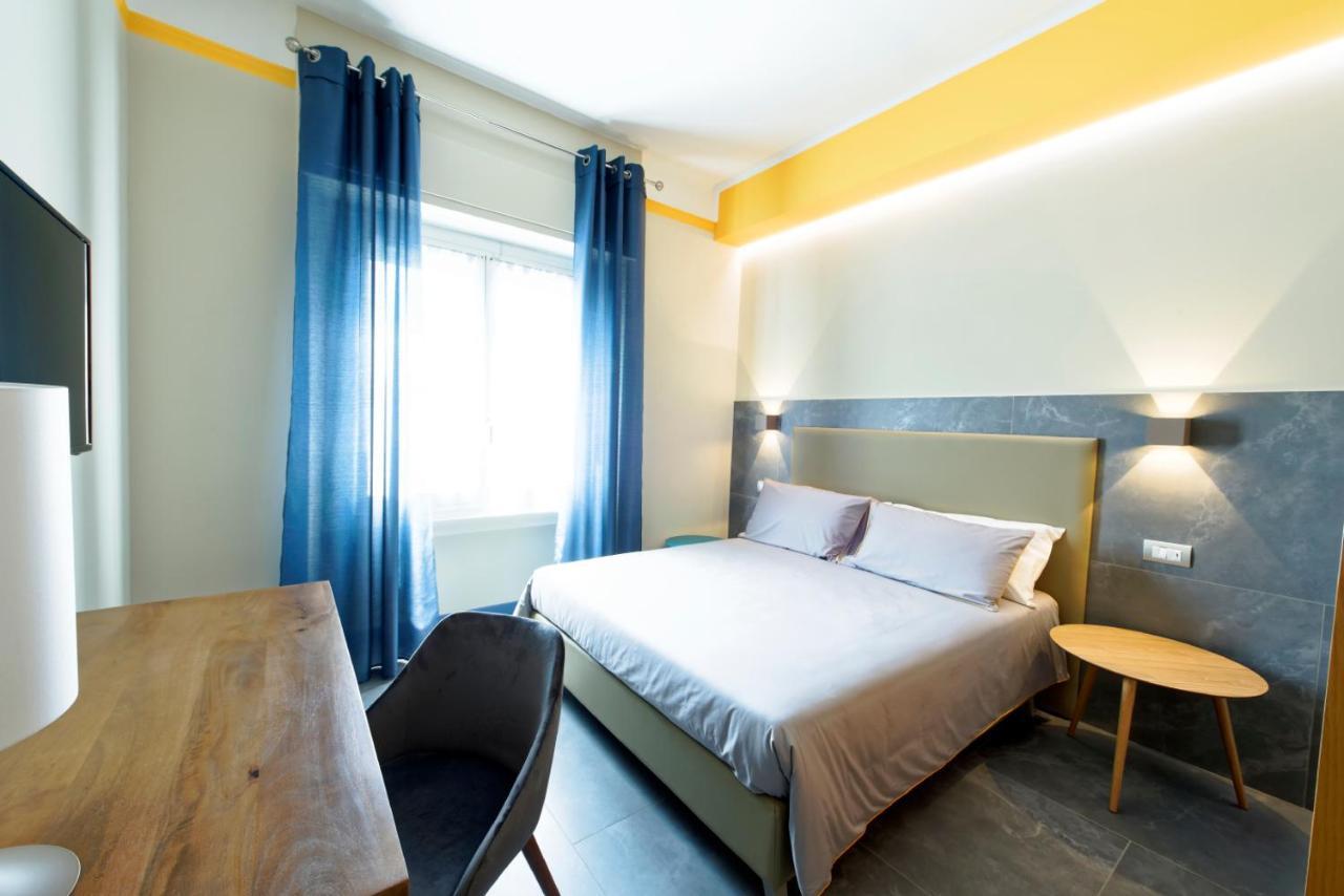 Deluxe Double Room,1053384646:JPEG