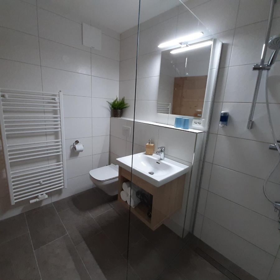 Kamer met Kingsize Bed en Balkon