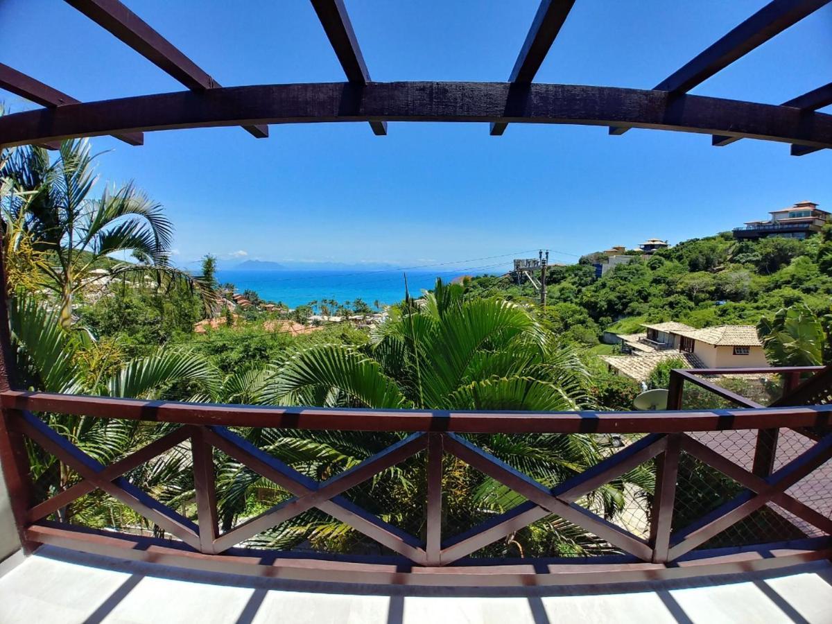 Quarto Quádruplo com Vista do Mar.