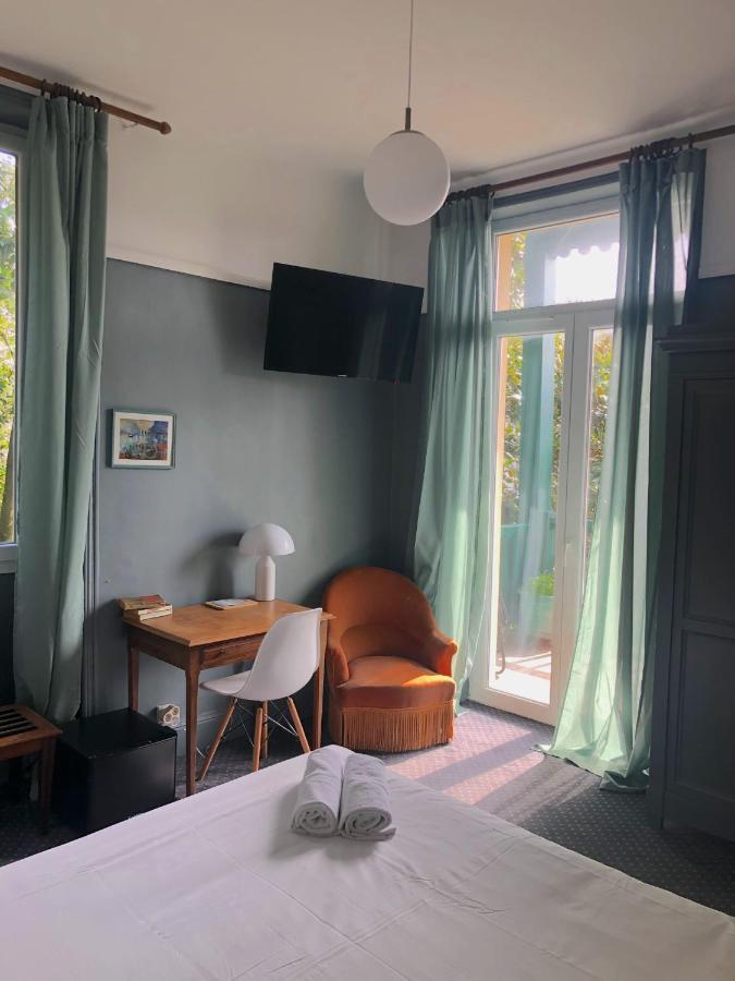 Deluxe Double Room Balcony,1081697440:JPEG