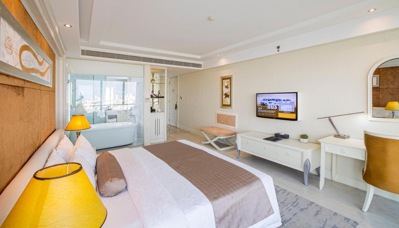 Special Offer - Junior Suite River Front Double Room With Bathtub