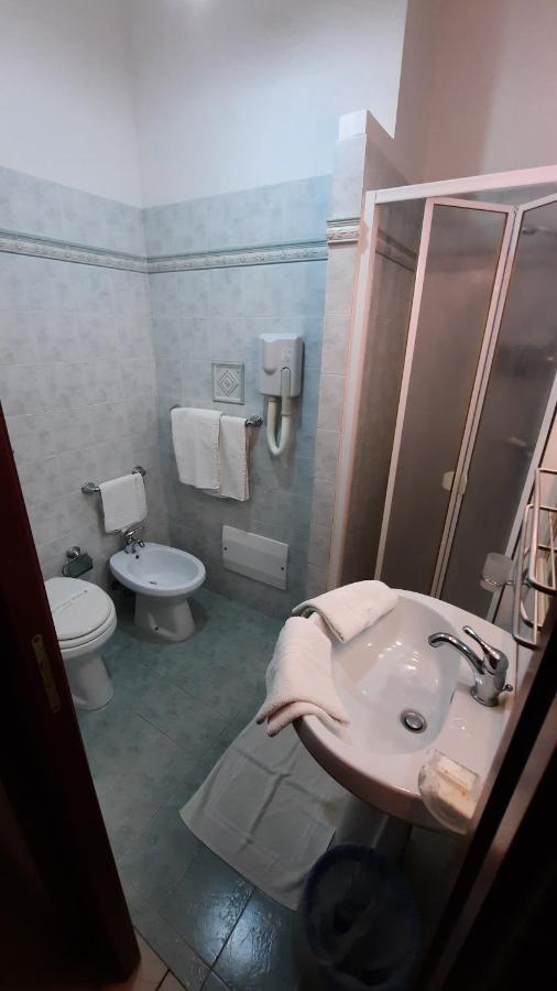 Camera Matrimoniale con Bagno Privato