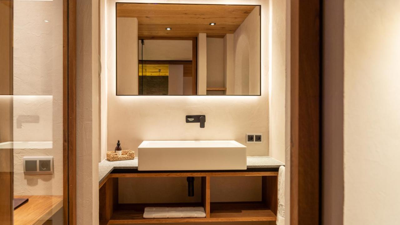 Luxe Kamer met 1 of 2 Bedden en Balkon