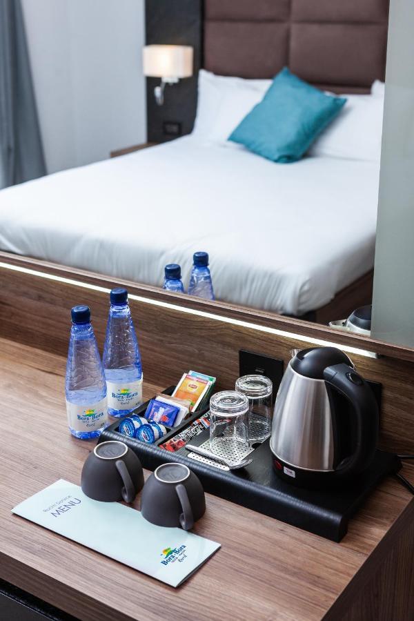 Triple Room with Pool View - Free Access to Toy Room Club