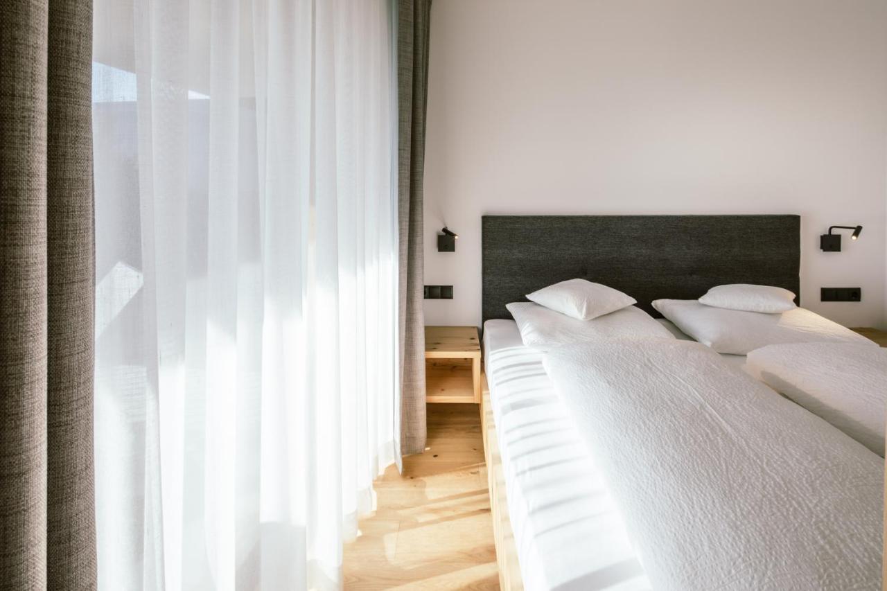 Doppelzimmer mit Balkon