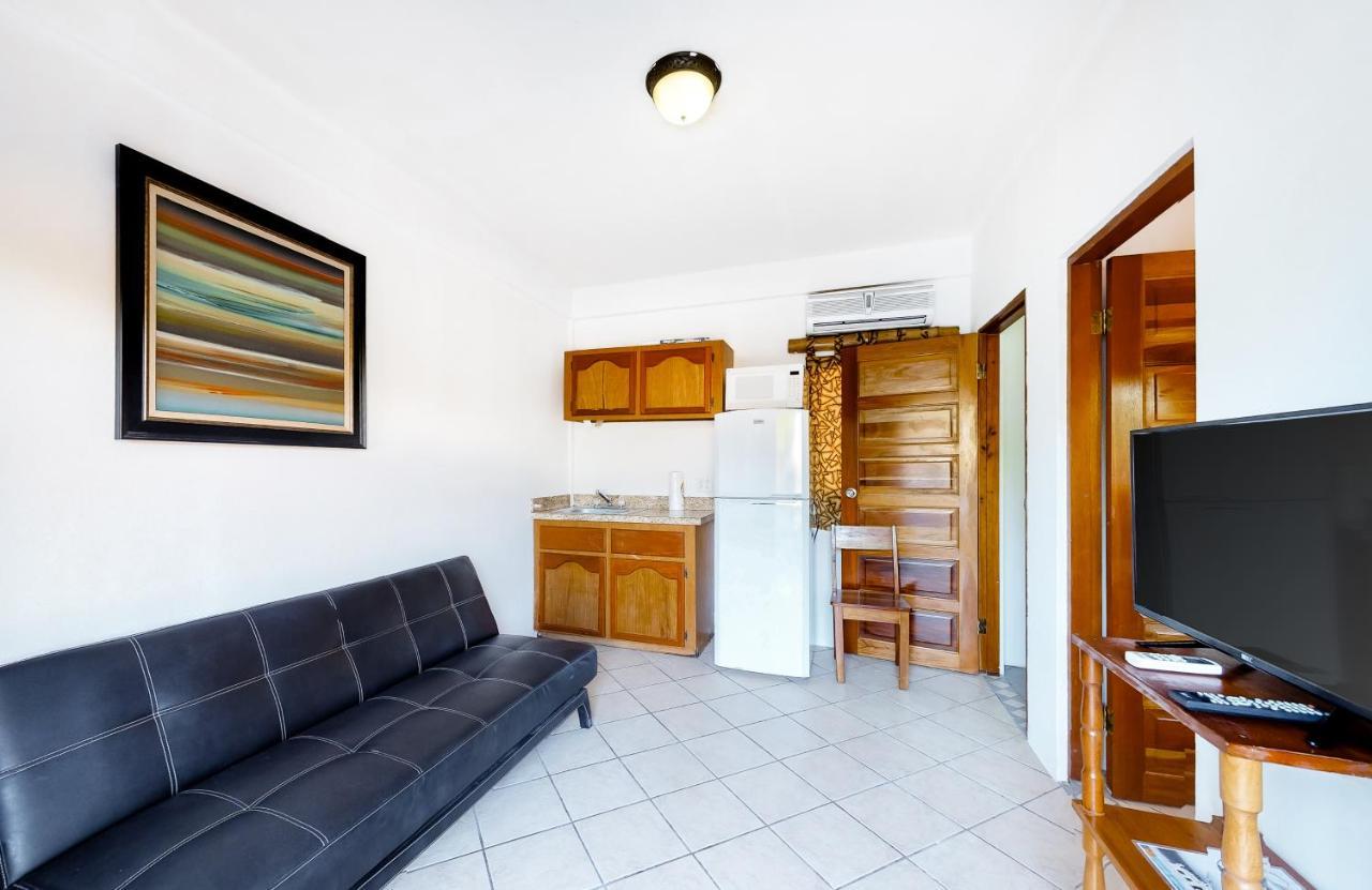 One-Bedroom Suite,1589287394:JPEG