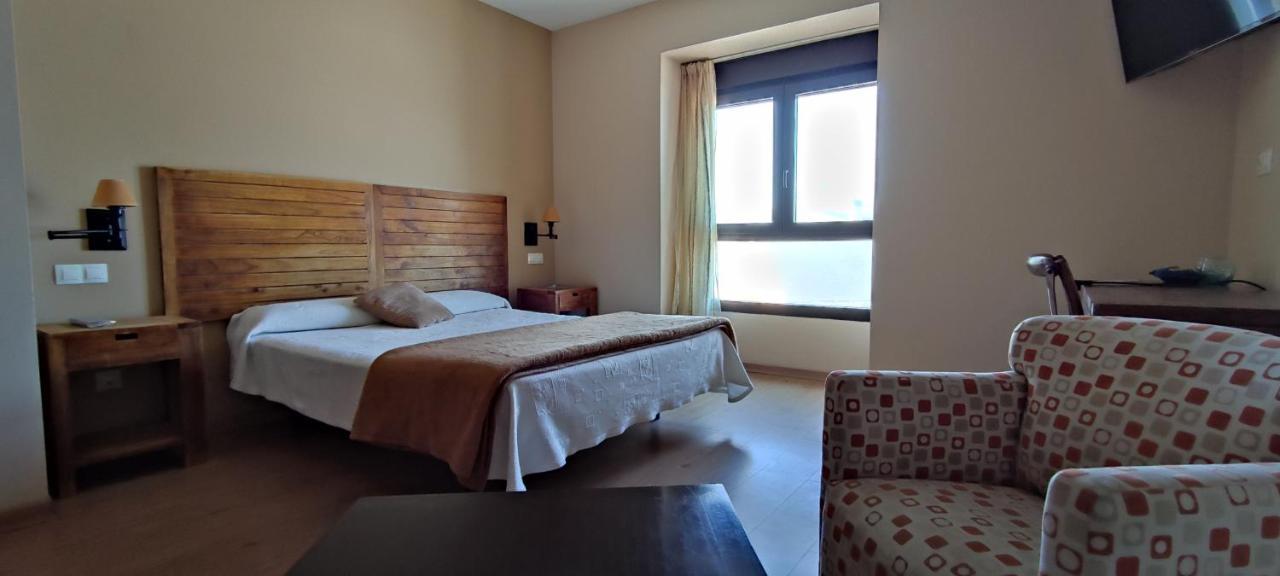 Deluxe Double Room Sea View,1095637575:JPEG