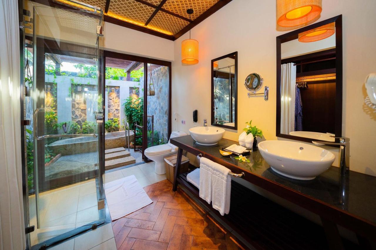 Bungalow mit Meerblick und Terrasse