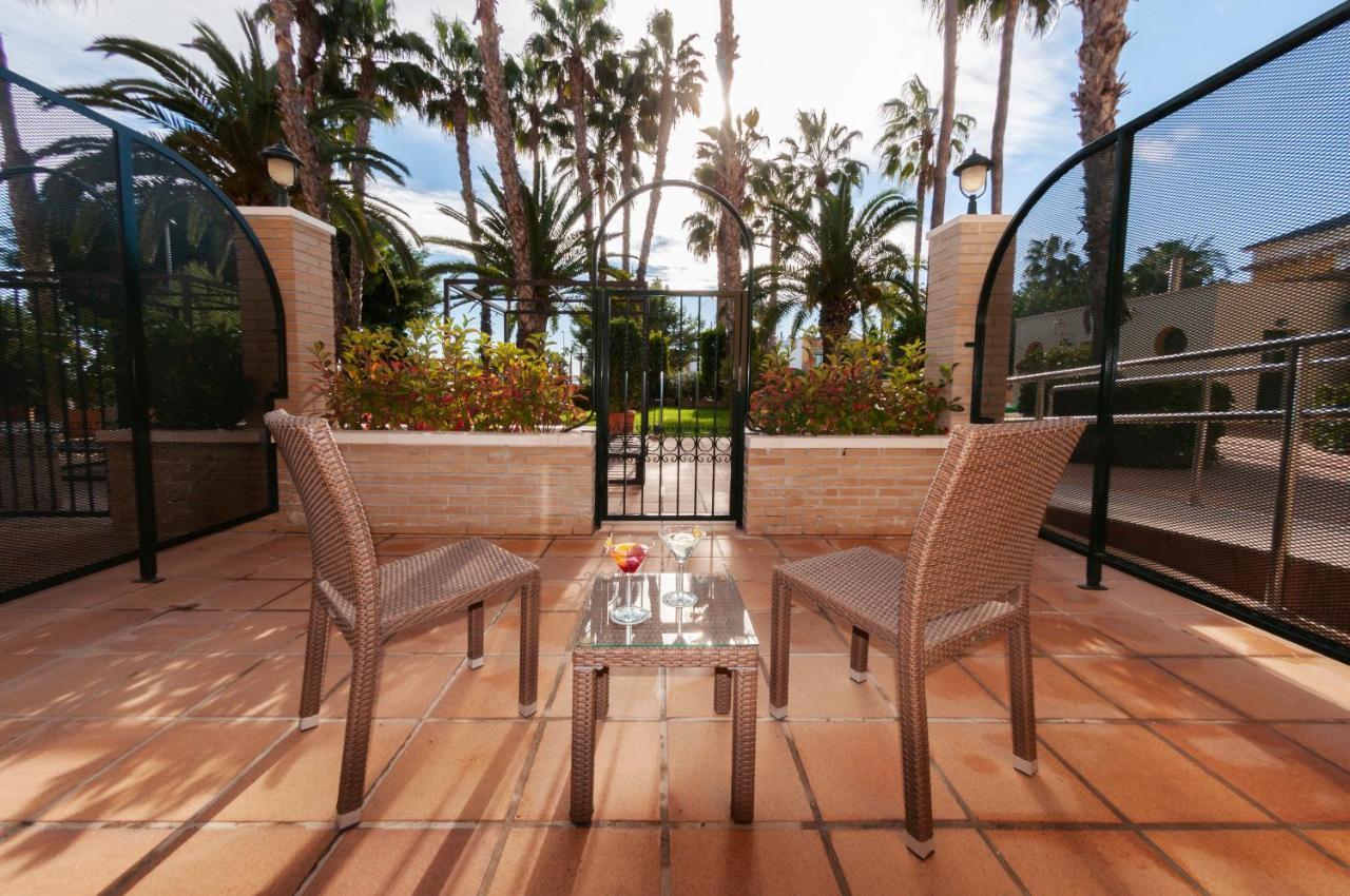 Tweepersoonskamer met Terras