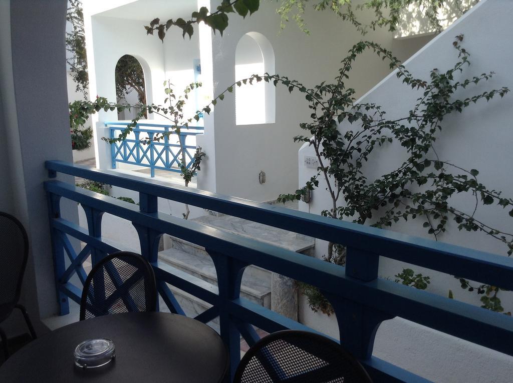 Chambre Double ou Lits Jumeaux - Vue sur Cour