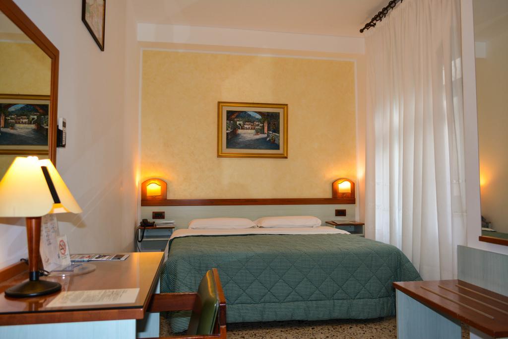 Chambre Double ou Lits Jumeaux