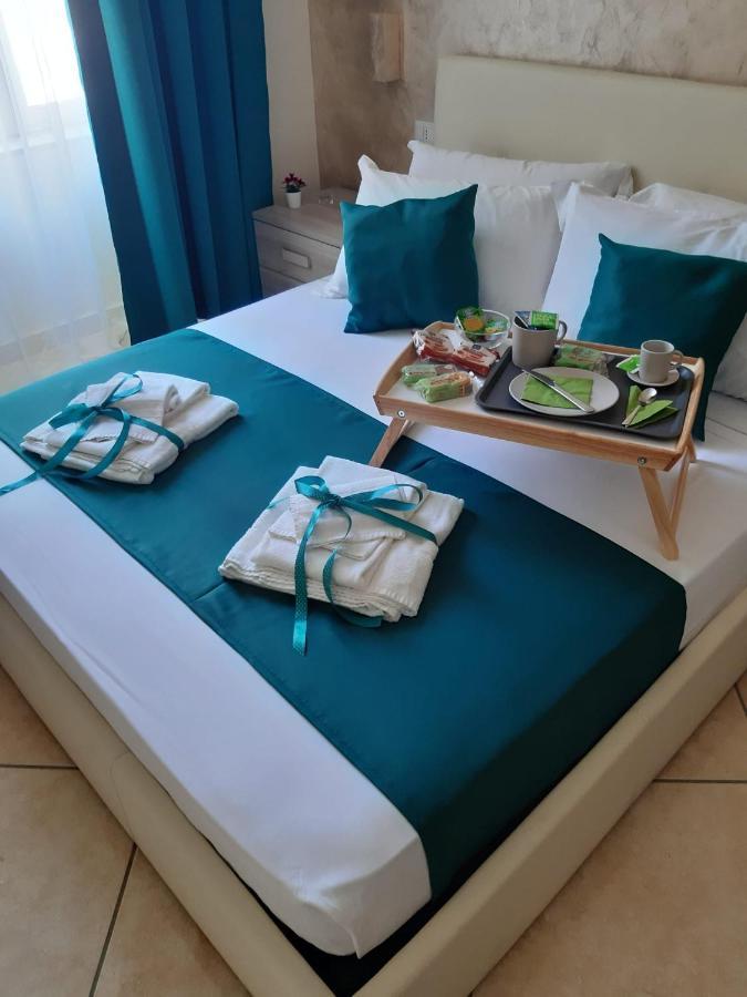Double Room,1111617687:JPEG