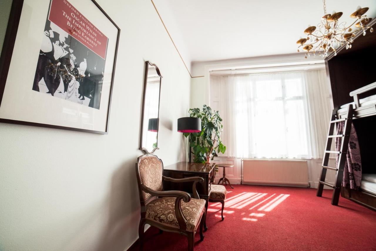 Bett im Frauenschlafsaal mit 4 Betten
