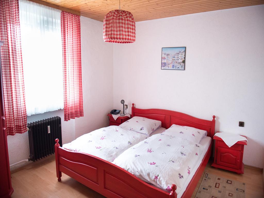 Doppelzimmer mit Gemeinschaftsbad