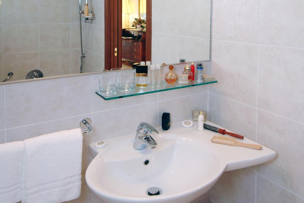 Classic One-Bedroom Apartment