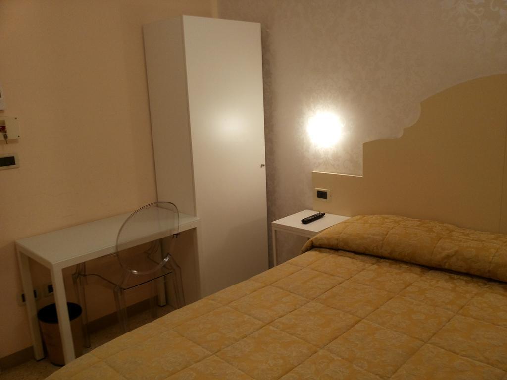 Habitación Doble Económica
