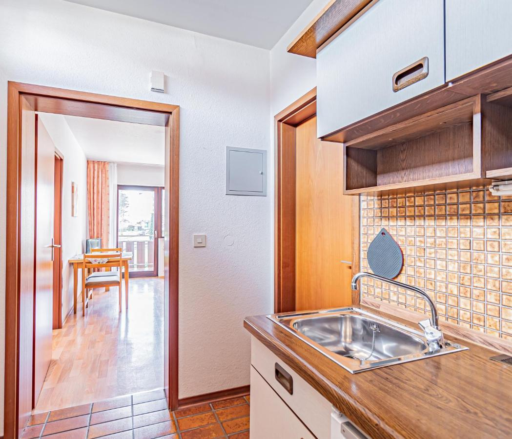 One-Bedroom Apartment,1111840956:JPEG