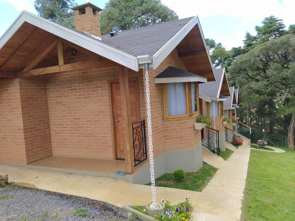 Suíte com Vista do Jardim