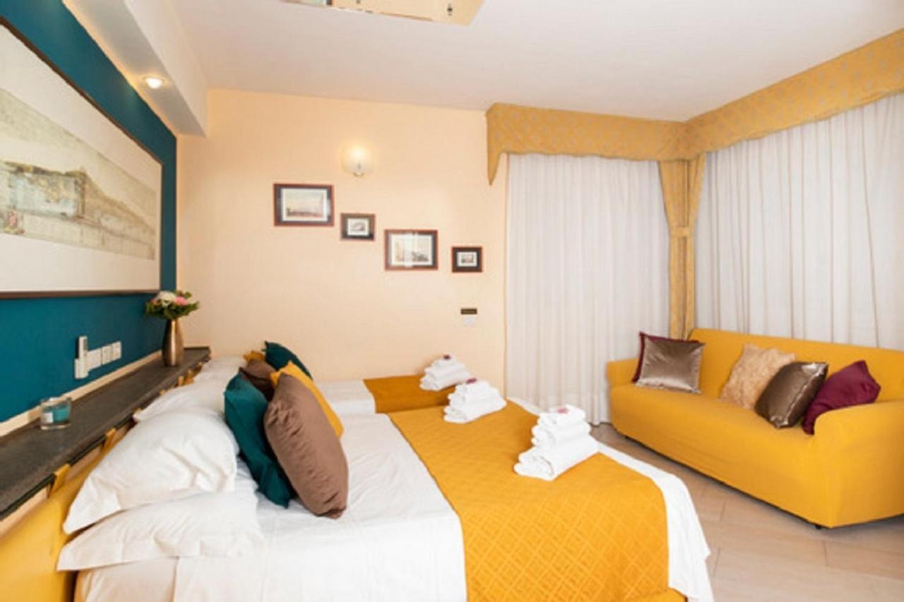 Dreibettzimmer