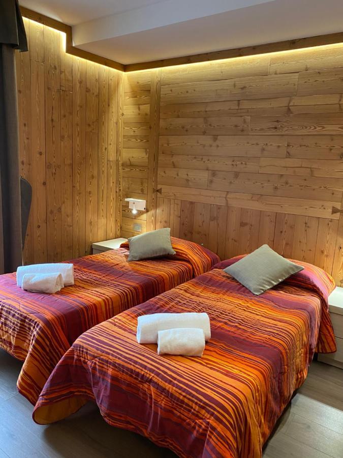 Double or Twin Room,1118582052:JPEG